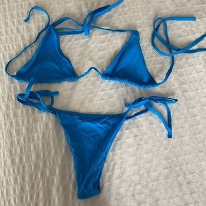 437 Bikini (discontinued colour)